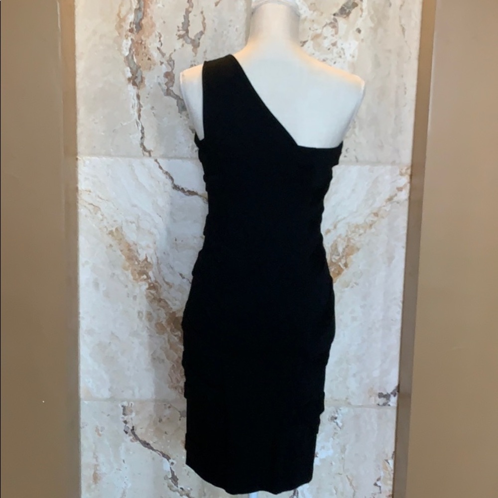 Dress - Picture 4 of 8